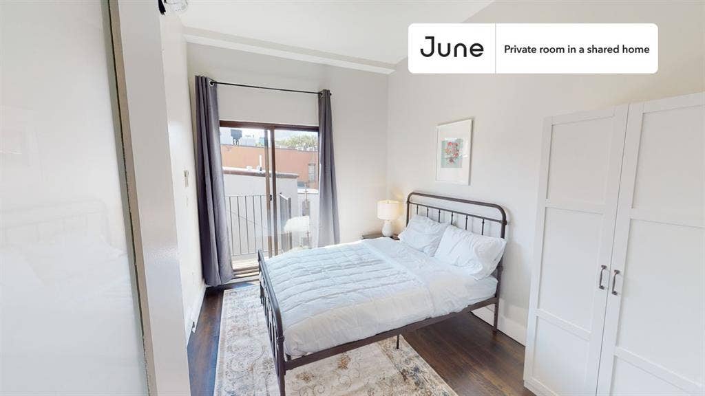 4 BR in New York City