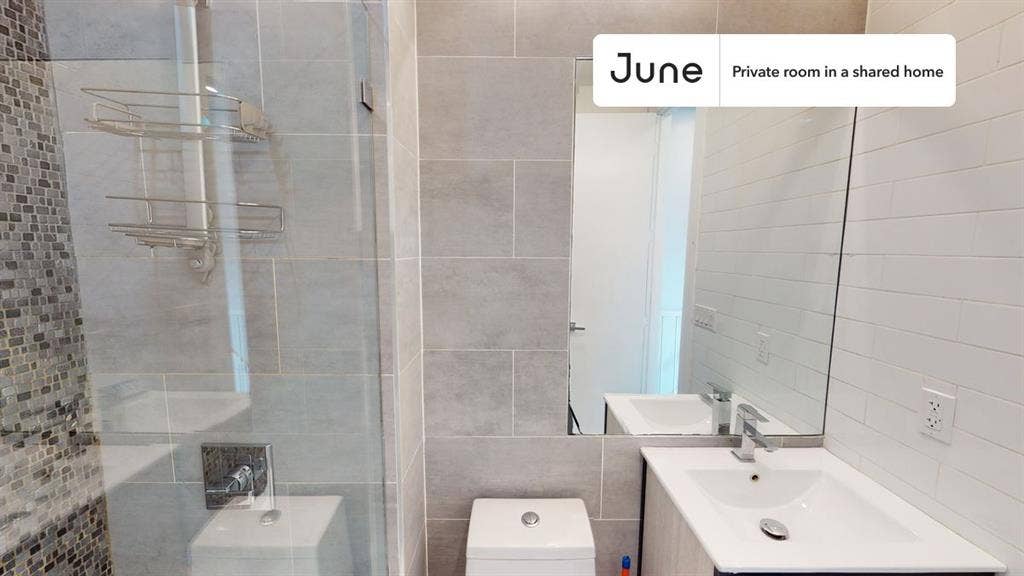 4 BR in New York City