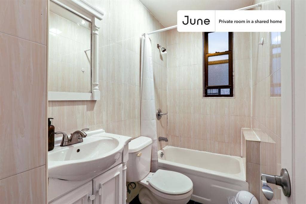 4 BR in New York City