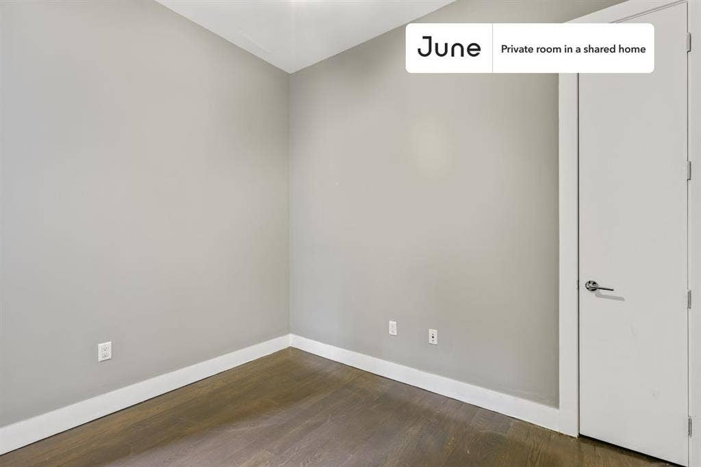 4 BR in New York City