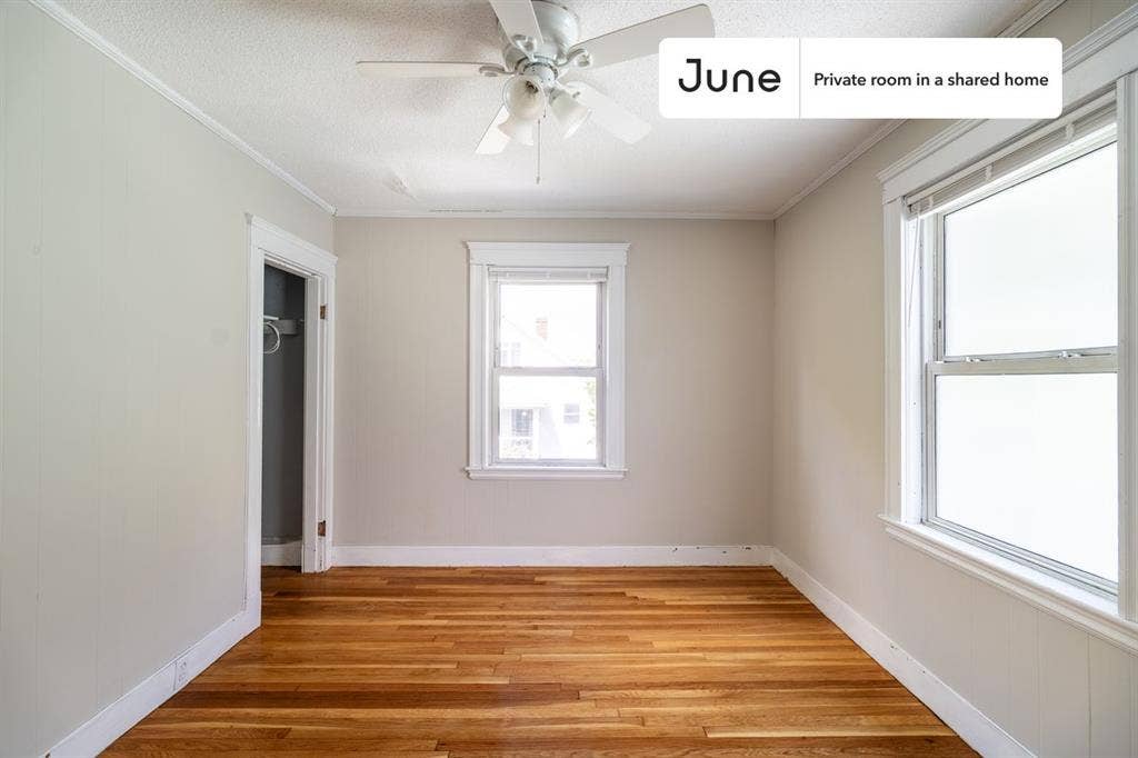 4 BR in Boston