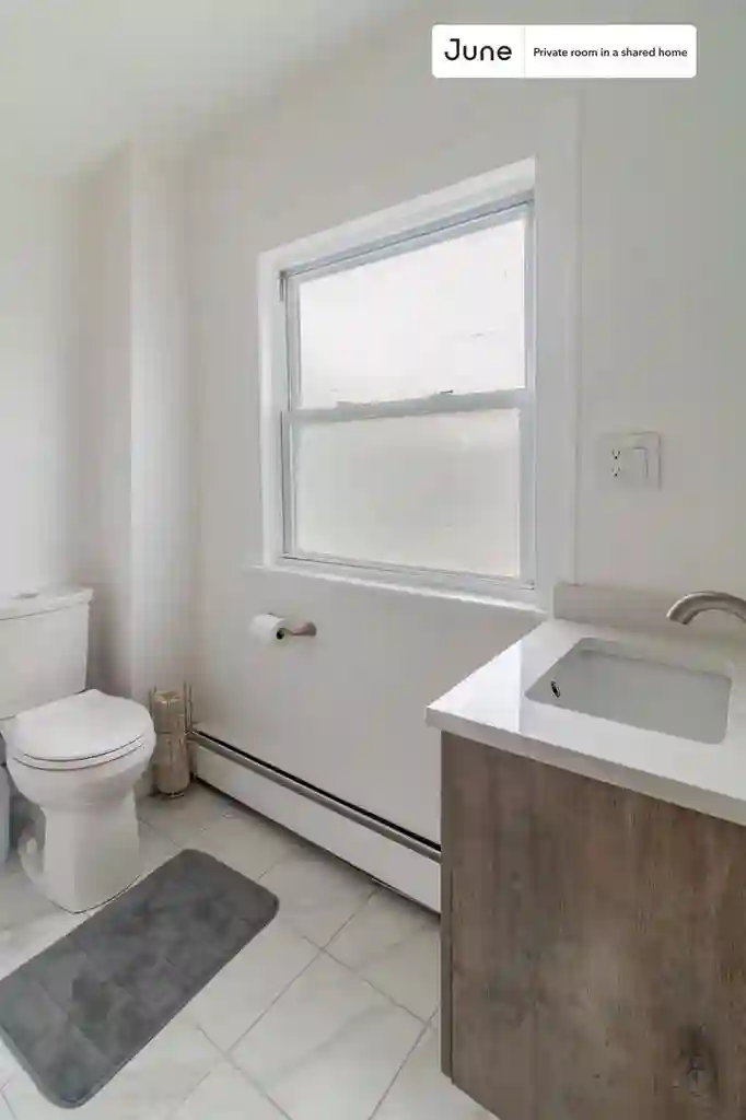 7 BR in Boston