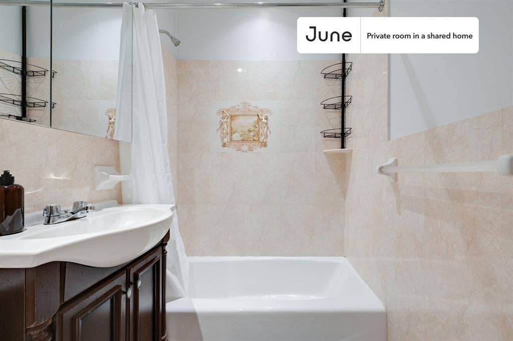 2 BR in New York City