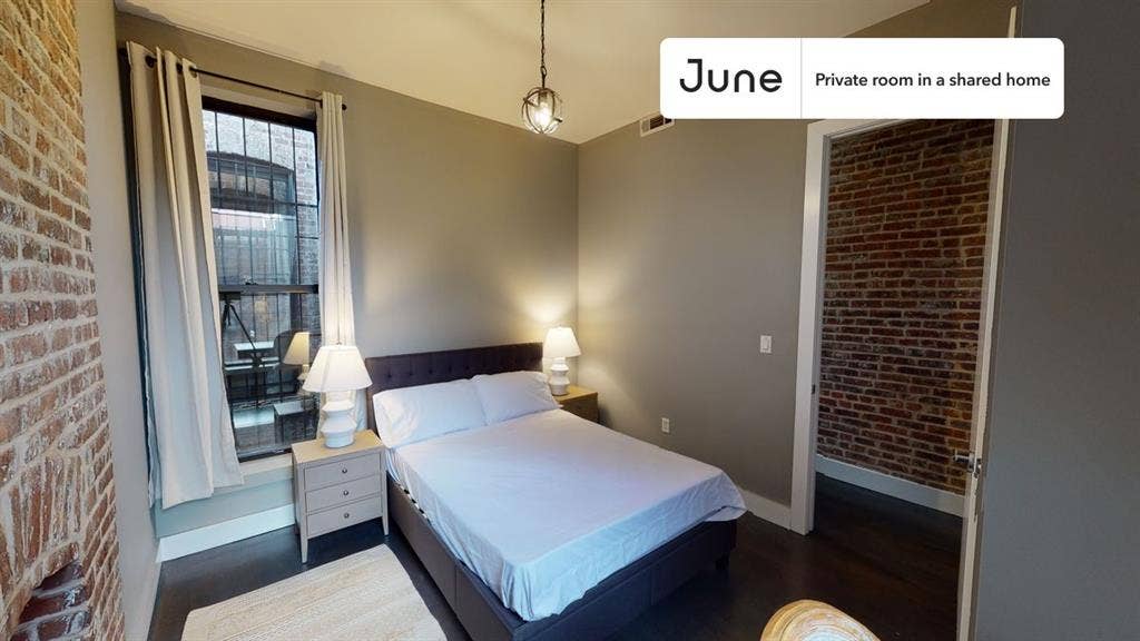 4 BR in New York City