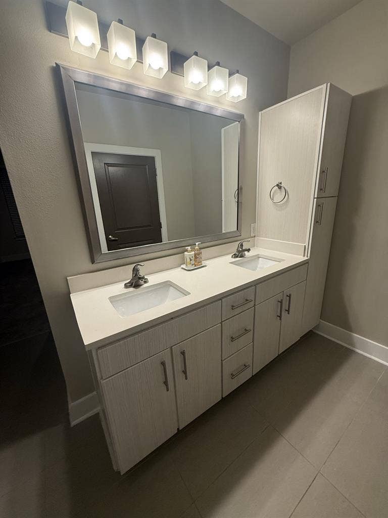 Room in a spacious apartment