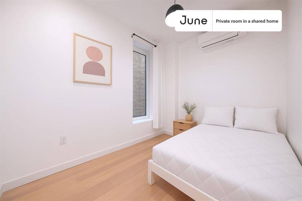 4 BR in New York City