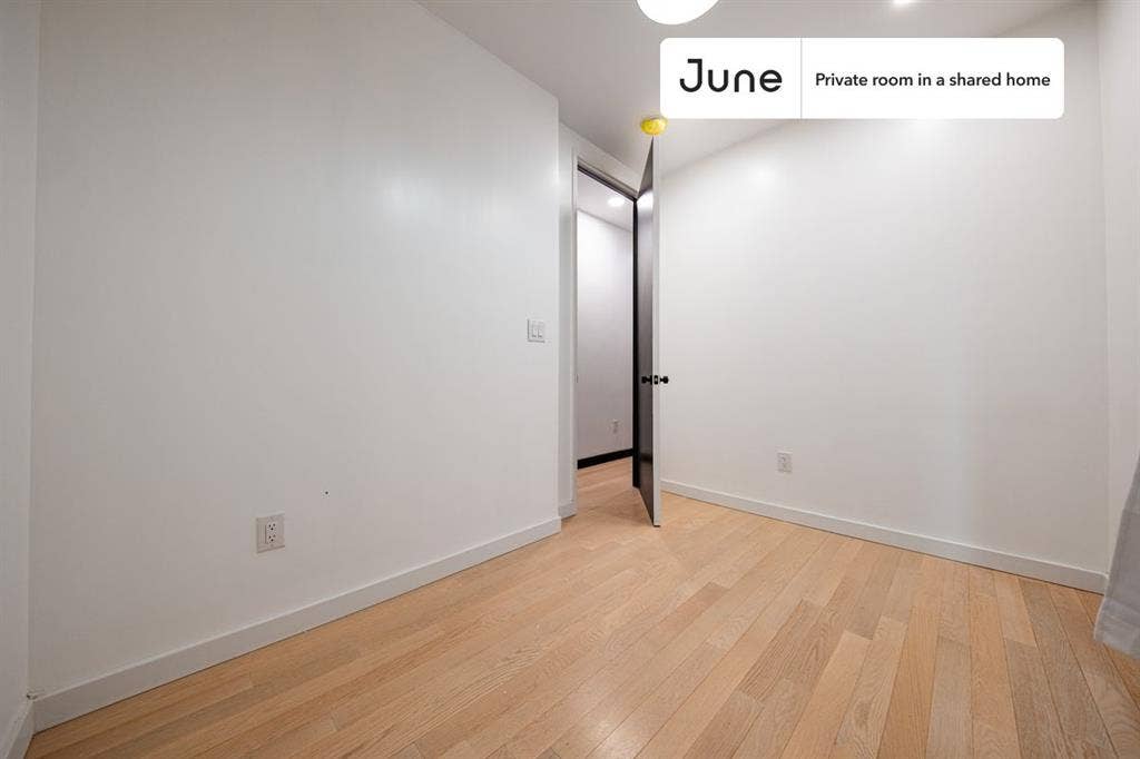 4 BR in New York City