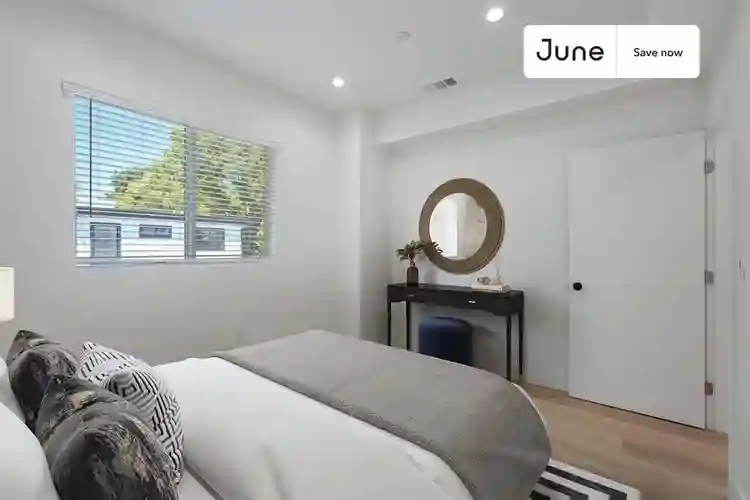 4 BR in Los Angeles