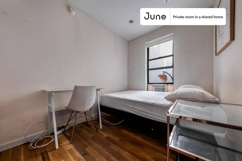 5 BR in New York City