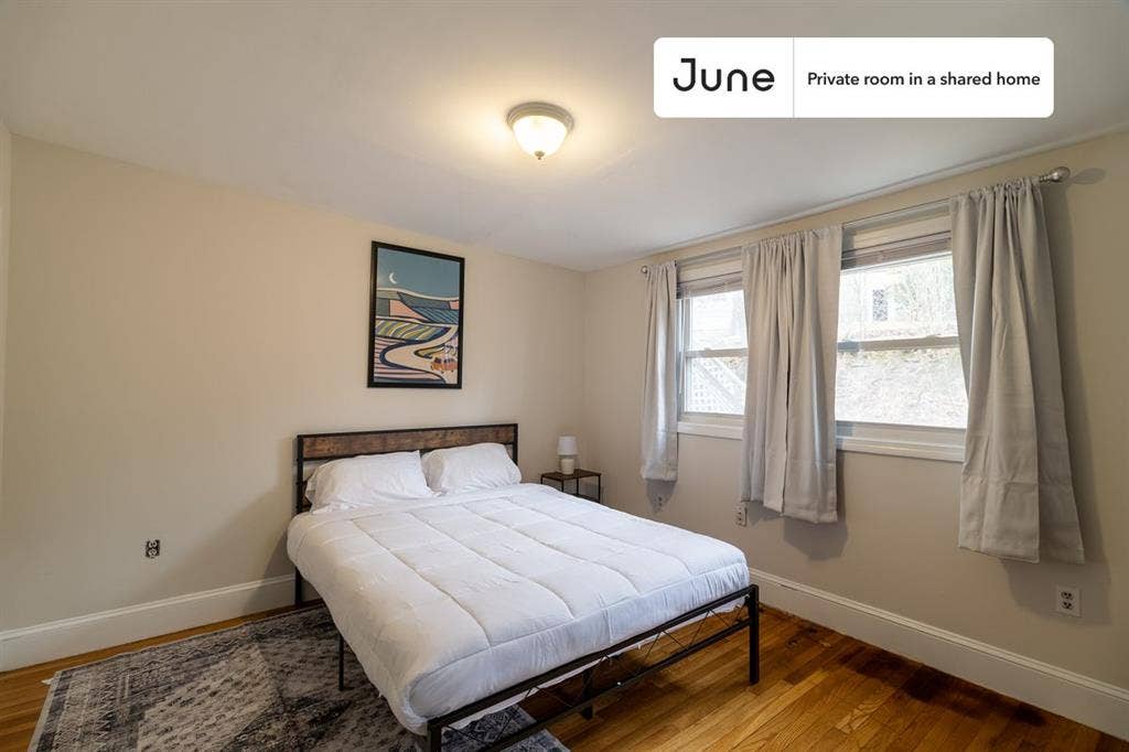 4 BR in Boston