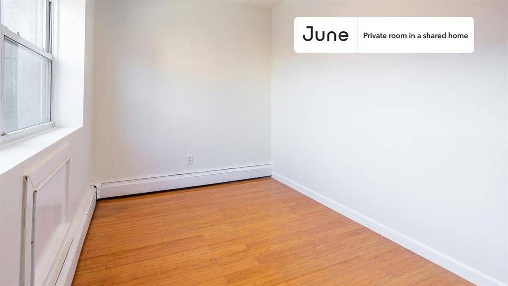 4 BR in New York City