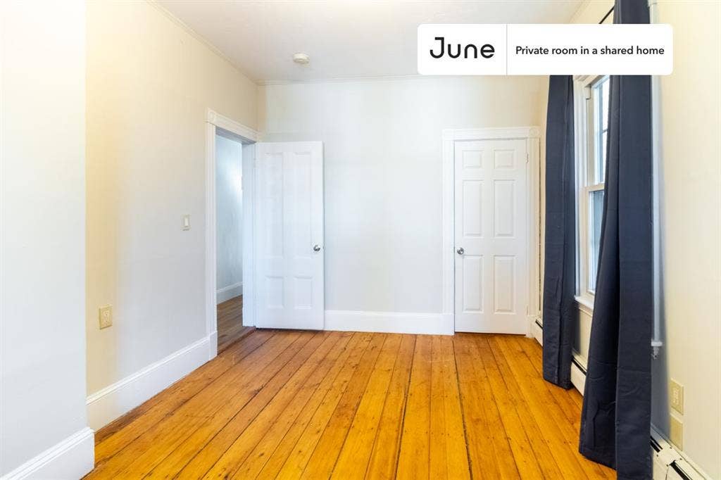 4 BR in Boston