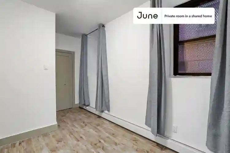 3 BR in New York City