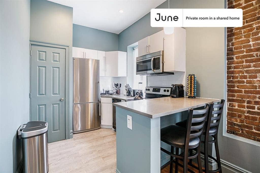 3 BR in New York City