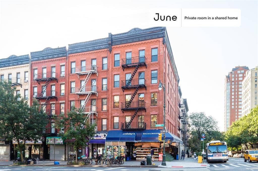 3 BR in New York City