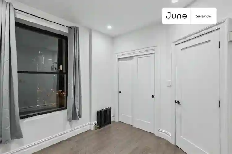 2 BR in New York City
