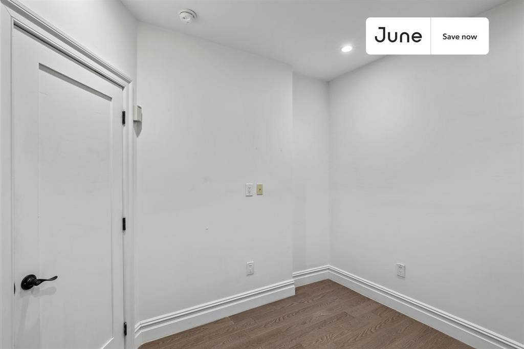 2 BR in New York City