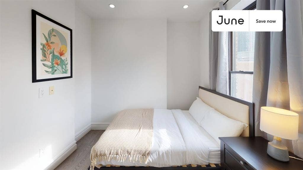 2 BR in New York City