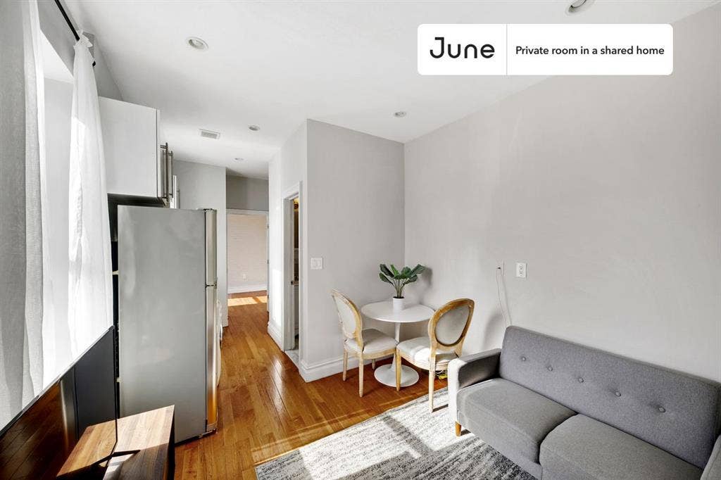 2 BR in New York City