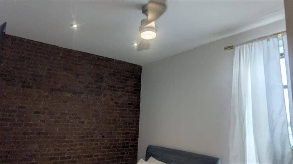 Manhattan Room -Kitchen Washr/Dryer