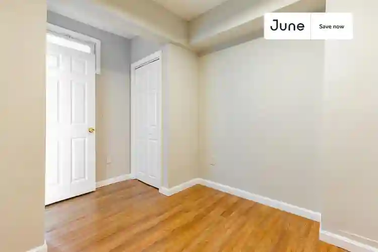 2 BR in Boston