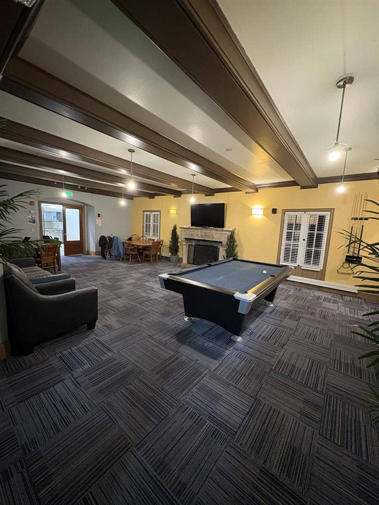 Lease Takeover at the Berk on Arch