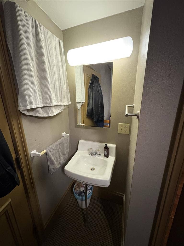 Lease Takeover at the Berk on Arch