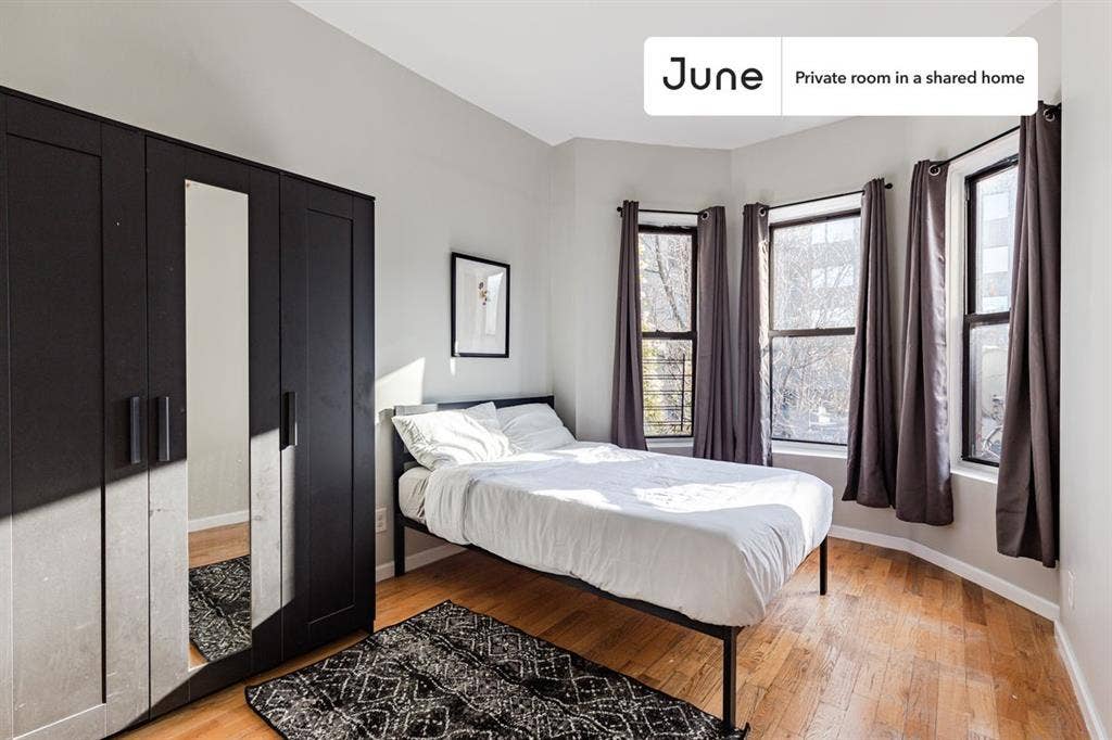 4 BR in New York City