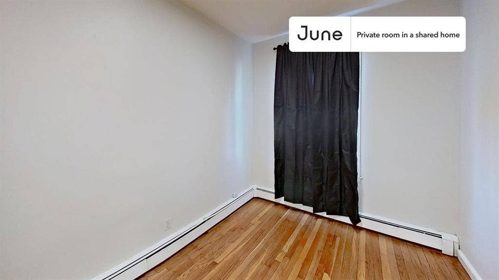 4 BR in Boston