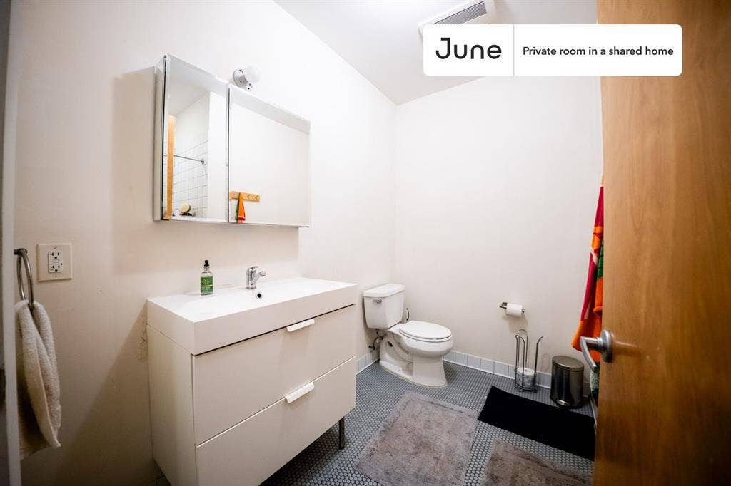 4 BR in New York City