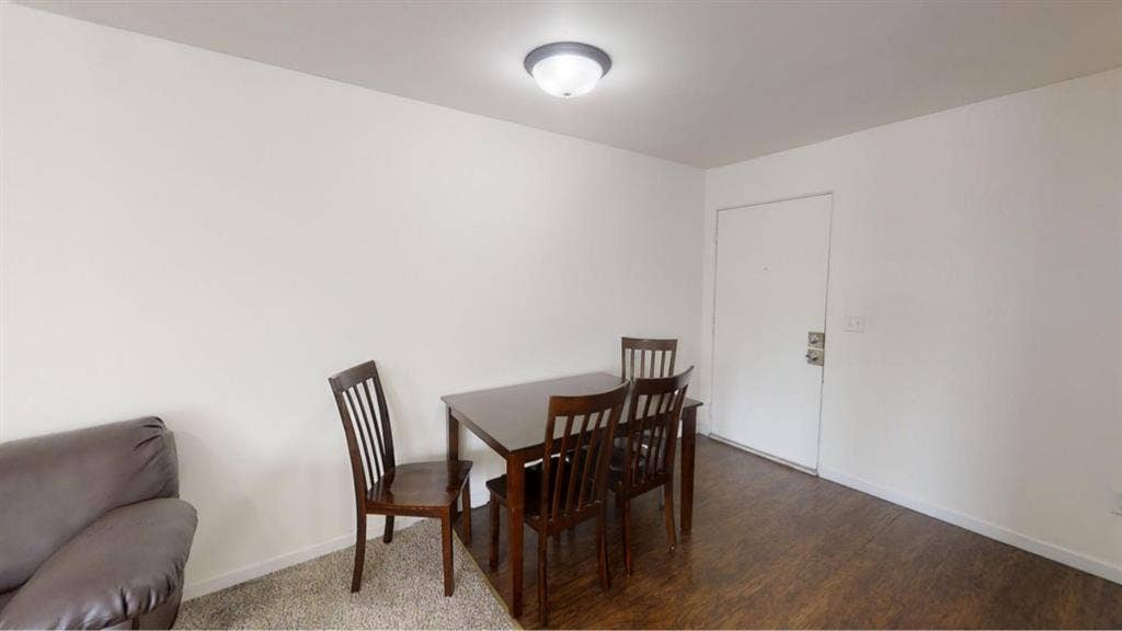 Male Unit Sublease (Jan )