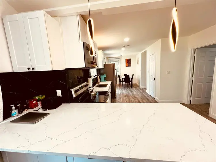 3 BR in Dallas