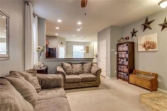 4 BR in Austin