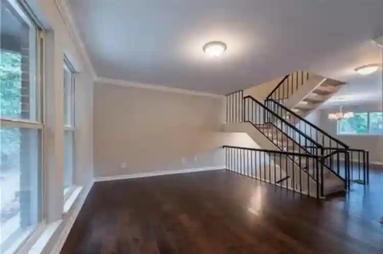 3 BR in Sandy Springs