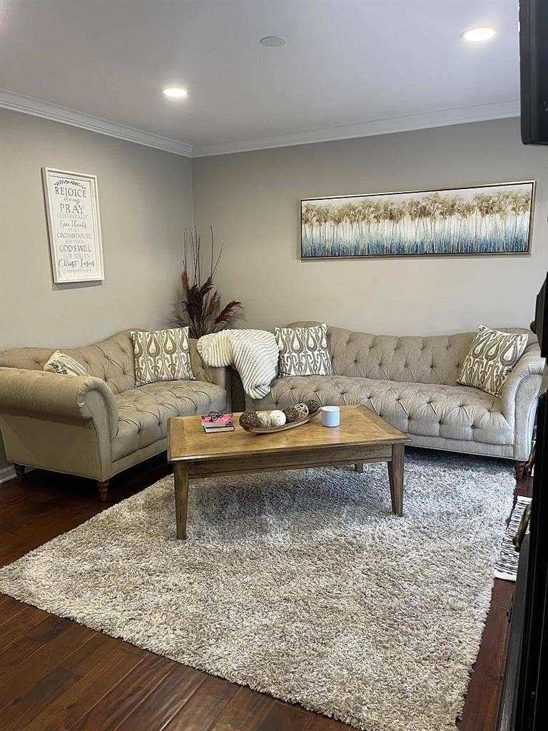 3 BR in Sandy Springs