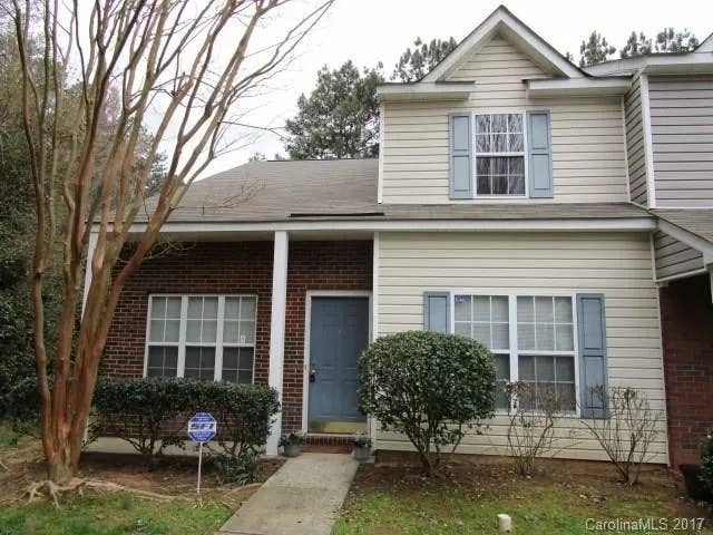 3 BR in Charlotte
