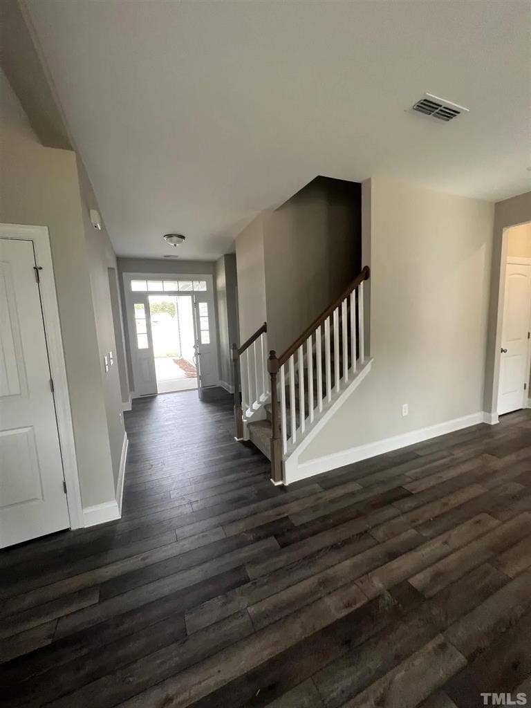 5 BR in Clayton