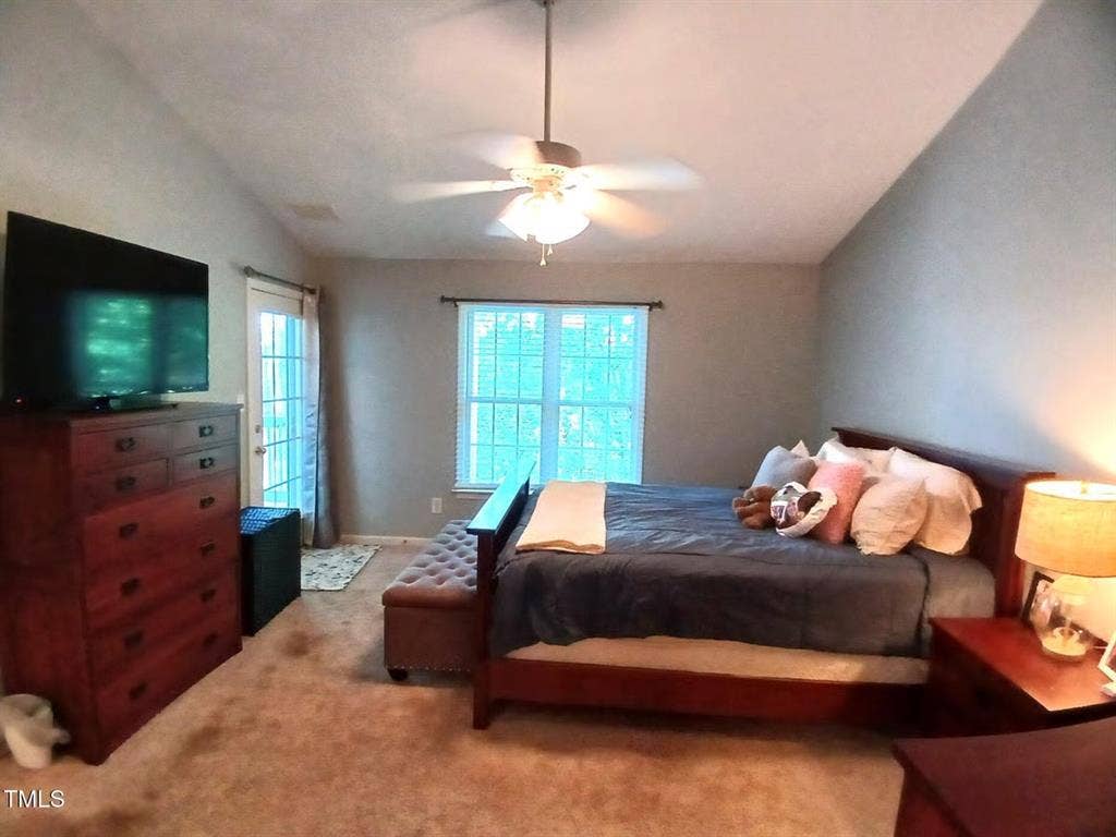 2 BR in Cary