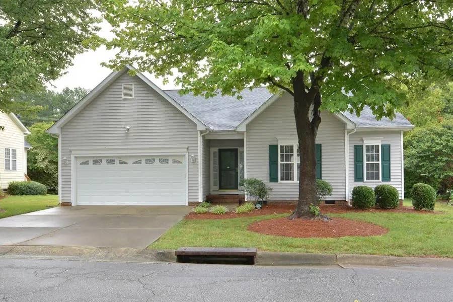 2 BR in Durham