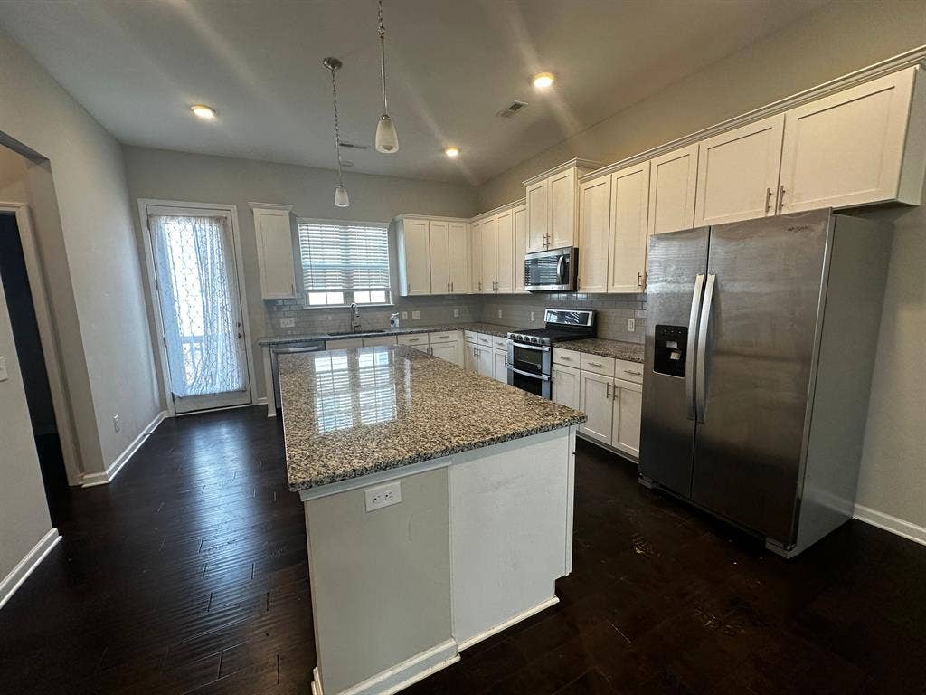 4 BR in Charlotte