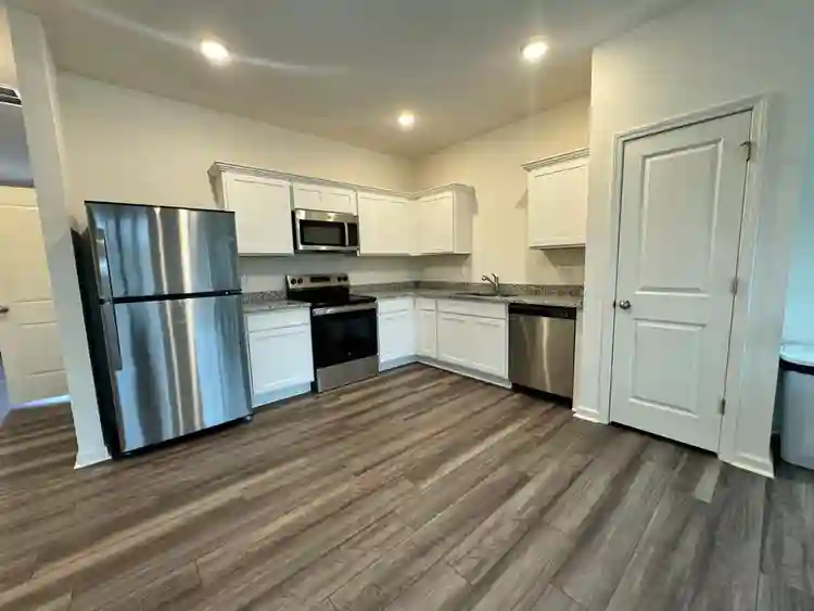 3 BR in Durham