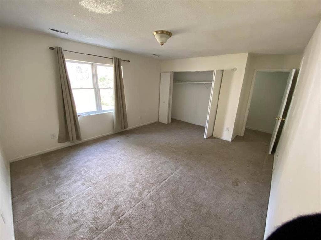 5 BR in Durham