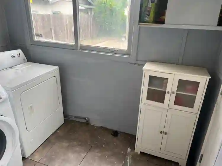 House for rent or just one room