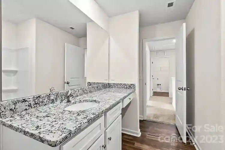 3 BR in Charlotte