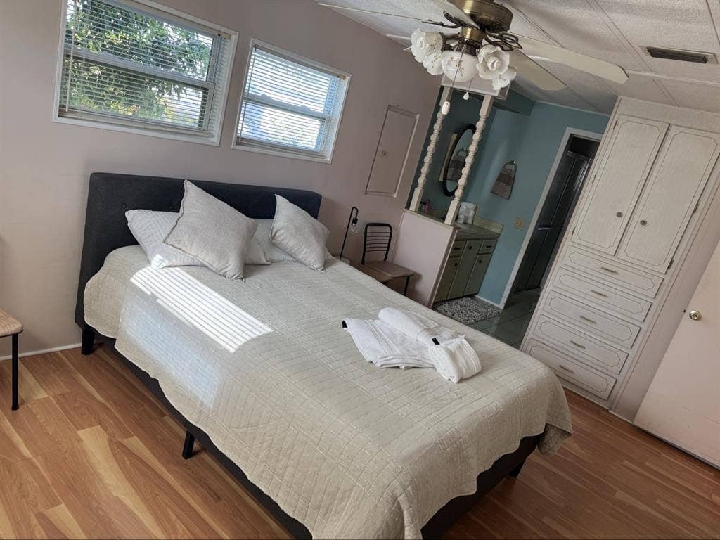 Room in charming mobile home