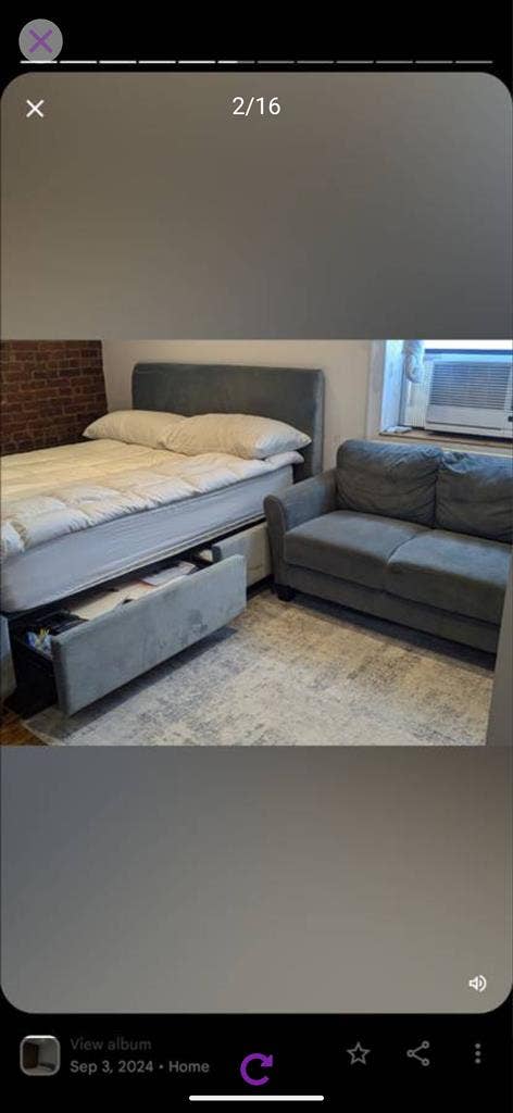 NYC Room for Rent
Exposed Brick Wal
