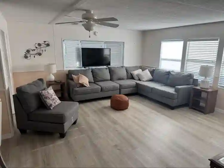 Room in charming mobile home