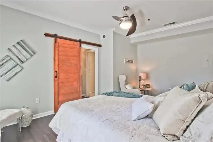 2 BR in Atlanta
