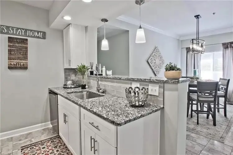 2 BR in Atlanta