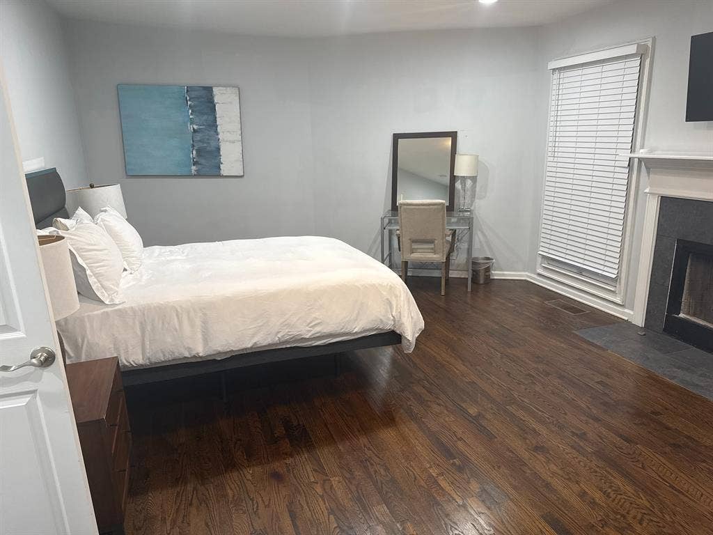 3 BR in Atlanta